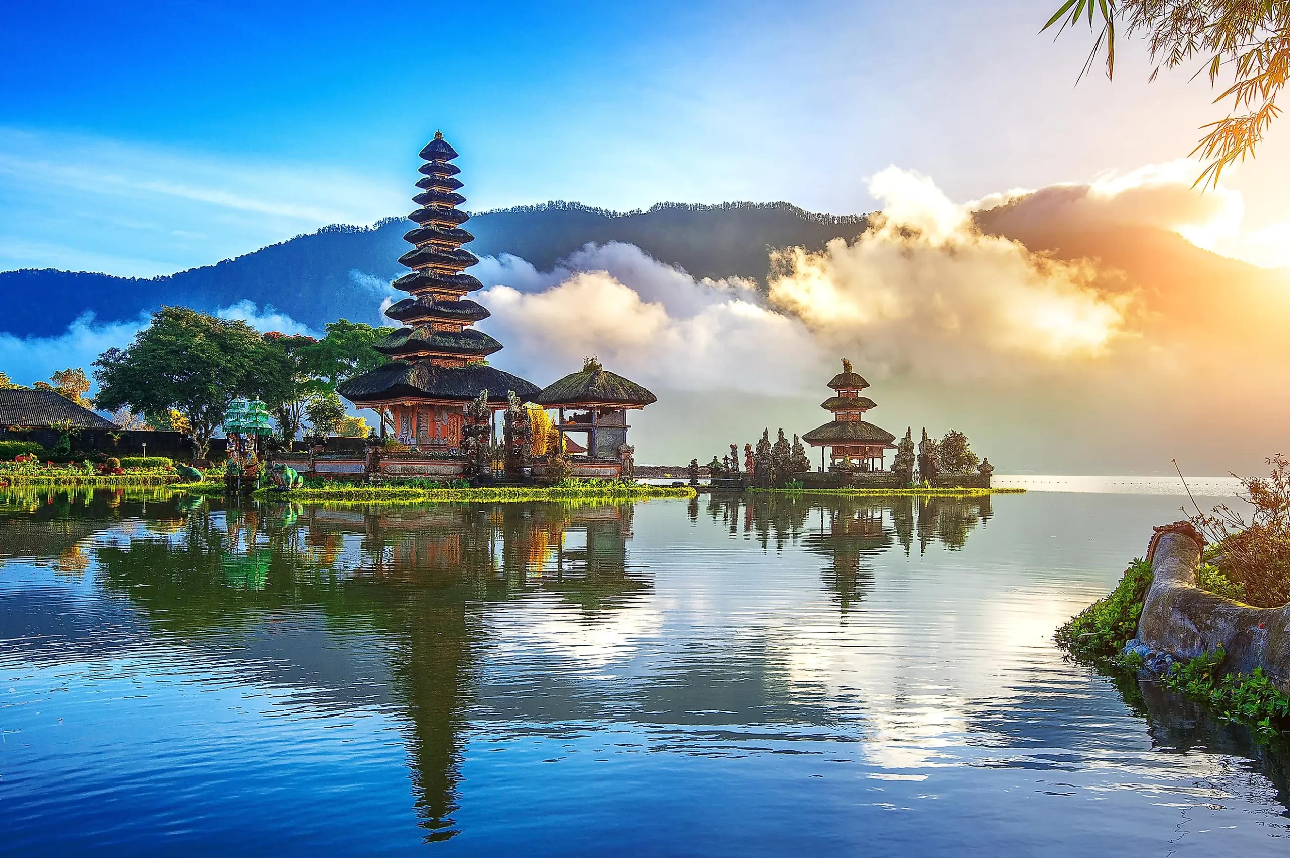 Bali Adası sayfalarımızda, Bali, Bali Otelleri, Bali Balayı Turları Hakkında bilgileri bulabilirsiniz.
